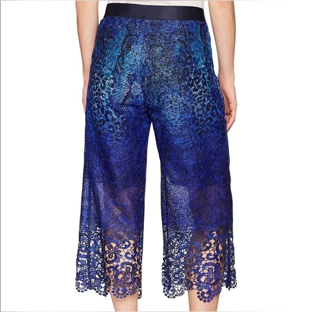 Tahari Willow Pant Culottes Lace Admiral Navy Size 6 - Picture 4 of 9